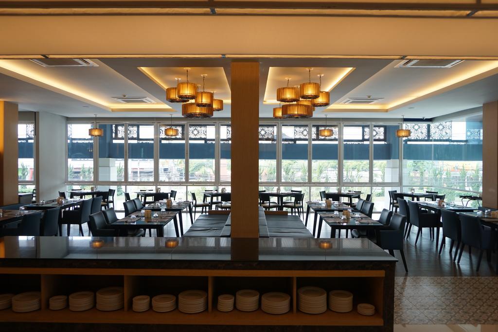 Grand Vista Hotel Chiangrai-Sha Extra Plus Chiang Rai Exterior photo
